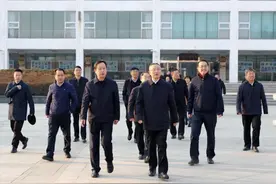 教育高质量发展看山西：山西省委副书记张春林到临汾一中调研指导工作图片