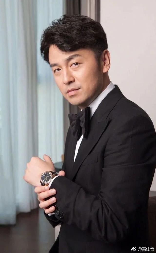 演员雷佳音有了新身份！