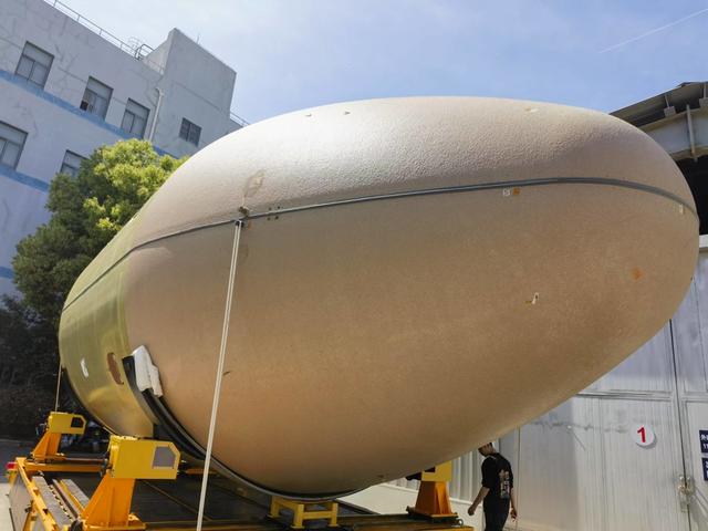 胜过星舰！上海科学家全球首创给火箭“喷”一套无缝铠甲