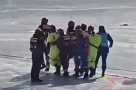冬泳爱好者被困冰层下方遇难的张家口：近日最低气温-16℃图片