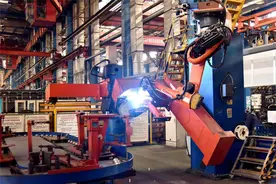 一机集团开启“智慧工厂”新引擎图片