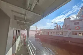 逊克港区开展客船消防救生弃船应急演练图片