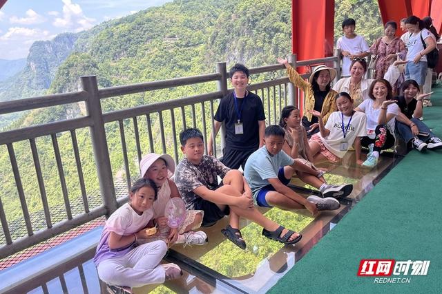 跨越山海觅乡情 澳洲华裔青少年研学营走进吉首