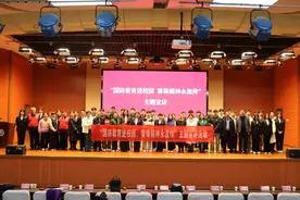 青岛理工大学临沂校区：国防教育进校园，雷锋精神永流传图片