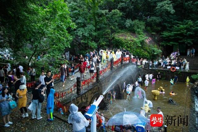 山水狂欢，等您奔赴暑期花果山的“火辣滚烫”