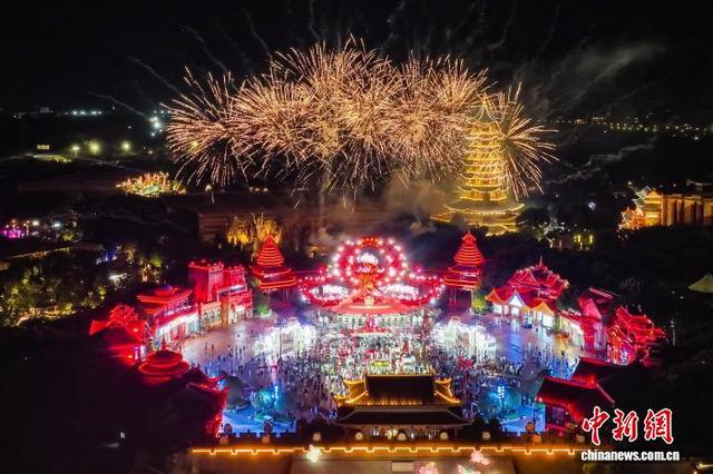 （活力中国调研行）湖北荆州：“古风夜游”激发文旅新活力