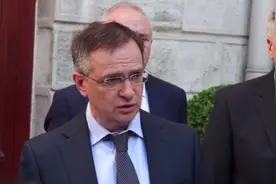 俄乌谈判，普京和泽连斯基均不出席图片