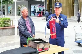 兰州市城关区张掖路街道开展防灾减灾宣传活动图片