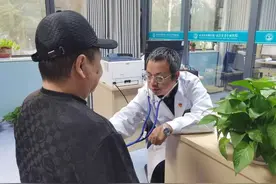 吃素半年，体重超标还营养不良！医生提醒图片