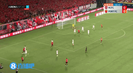 蓉城3分钟1-0领先海港！甘超兜射世界波直挂死角，颜骏凌鞭长莫及图片