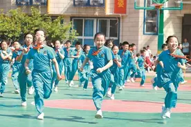 西安：全市义务教育阶段学校每天开设1节体育课 课间休息延至15分钟图片
