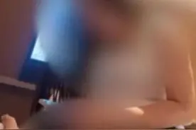 男子称被“东郊到家”女技师色诱“加钟”，对企业“涉黄”疑云，监管应该出手图片