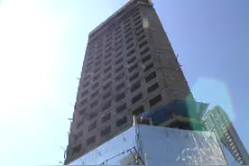 哈尔滨最老“烂尾楼”即将拆除！图片