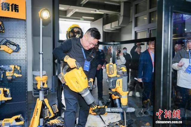 科技引领应急创新 2025西安城市安全应急装备博览会开幕