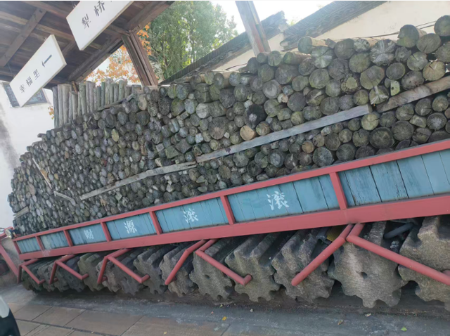 犁桥水镇之石质农具