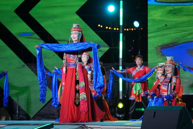 打造“七夕”孝爱浪漫IP、建设中华孝文化名城，2025孝感孝文化旅游节开幕