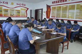 山东高速股份潍莱运管莱西收费站：强服务保畅通 为“三夏”生产保驾护航图片