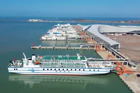受台风“潭美”影响，琼州海峡客滚船明日14时起停运图片