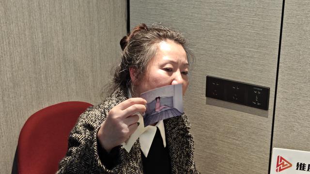 成都女子家门口遇害案一审休庭 被告人称没精神病是正当防卫