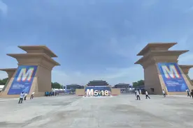 陕西历史博物馆秦汉馆正式开馆，镇馆之宝汉代古船首次亮相图片