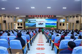 河南省科普巡讲活动走进南阳与信阳图片