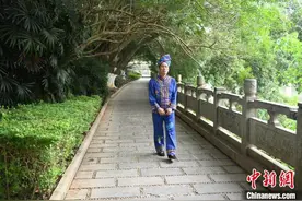 神曲《蒙优勒》作者原是汽修工  盼通过歌声传播壮族文化图片