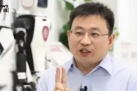 专家称人机共存即将实现：10年后人手两台机器人，一台打工养你，一台贴身伺候你图片
