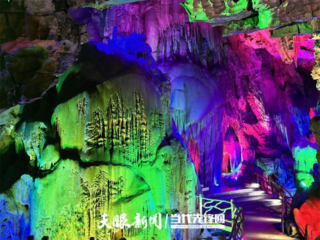 青春实践派｜关岭九仙景区“借势、挖潜、融情”让游客畅游乐享“清凉一夏”