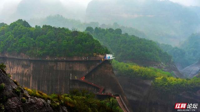 【每日一图@湖南】雾起高椅岭：闯入一场丹霞山水画的梦境时刻