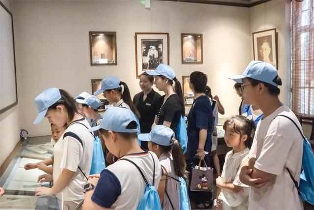 畅游青岛 文明相伴 “追梦红墙 寻找最美旅人”文明实践体验活动顺利举办