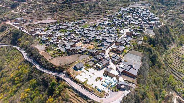 原来泸定不止泸定桥！4天深度游挖到宝了