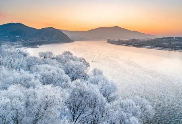 全国唯一与省同名的城市，这个“雪假”挤爆了