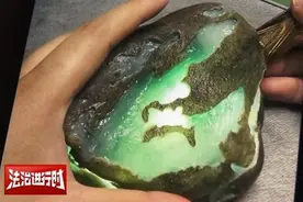 女子花368888元“赌石”，开出手镯珠串后却想退款，法院：不予支持图片
