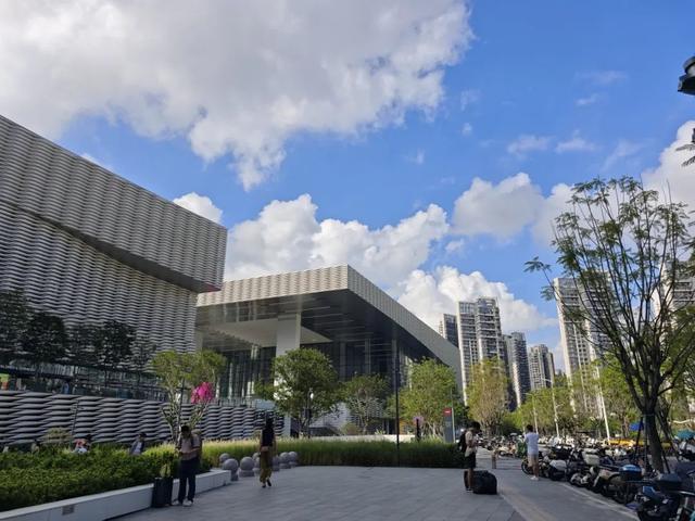 今日心愿：想看看晴天的龙华