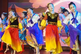 果然视频|山东师大的大中小学生携手，把课本故事、歌舞搬上舞台图片