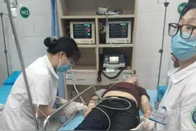 警察出差回来路上顺便救了个人 背后还有这段唏嘘往事图片