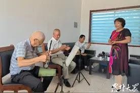 你方唱罢我登场！传统京剧和现代歌曲在这个“京戏村”碰撞融合图片