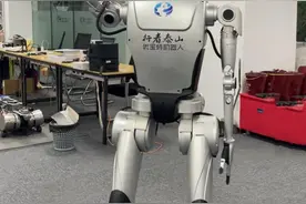 经导调查｜全链条布局、核心技术“上新”！济南人形机器人产业“加速跑”图片