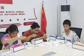 开展创意DIY活动 玉塘青少年变身手工达人图片
