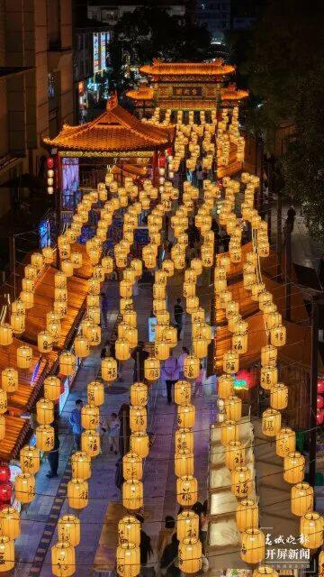 来南强街片区，解锁昆明夜生活的美味与文艺