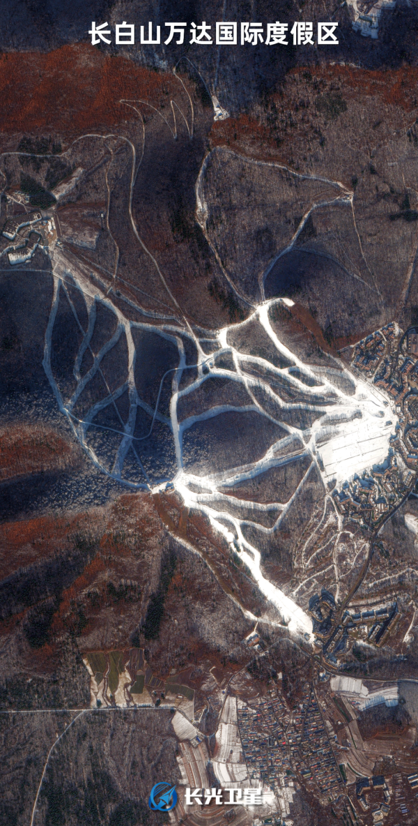 “吉林一号”卫星新闻｜60万米高空瞰吉林热雪开板