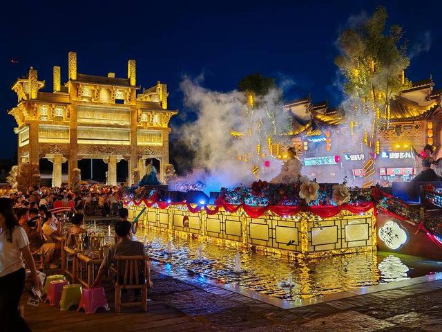 云梦祥云湾夜未央 楚文化遇见现代夜经济