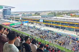 周末湃｜观赛20年，眼看F1越来越花团锦簇图片