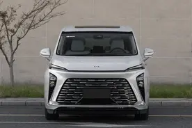 国内MPV天花板？全新别克GL8陆尊上线，外观微调，竞争赛那！图片