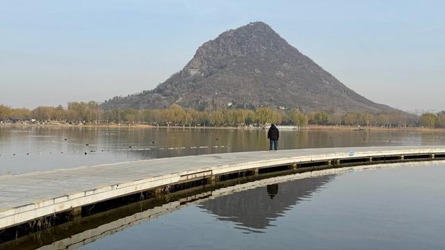 新视界｜济南：“大雪”华山美 游客乐游园