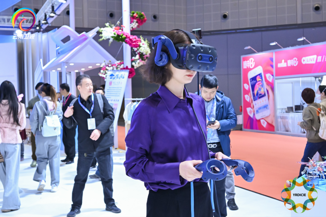 咖啡、鲜花和互动科技，在长三角文博会感受“云南魅力”