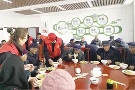 永靖县：幸福食堂暖胃又暖心图片