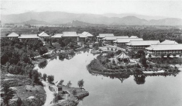 北京大学参观攻略，不懂这些等于白来