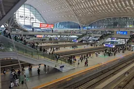 武铁迎来返程客流高峰 5月4日预计发送旅客92万人次图片