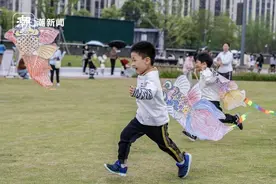 走！去赶一场春日风筝会图片